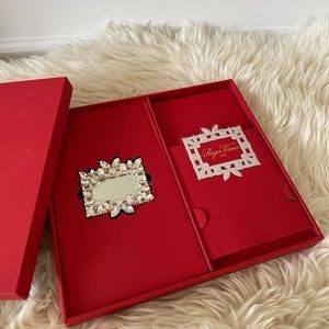 Roger vivier red envelope and crystal mirror